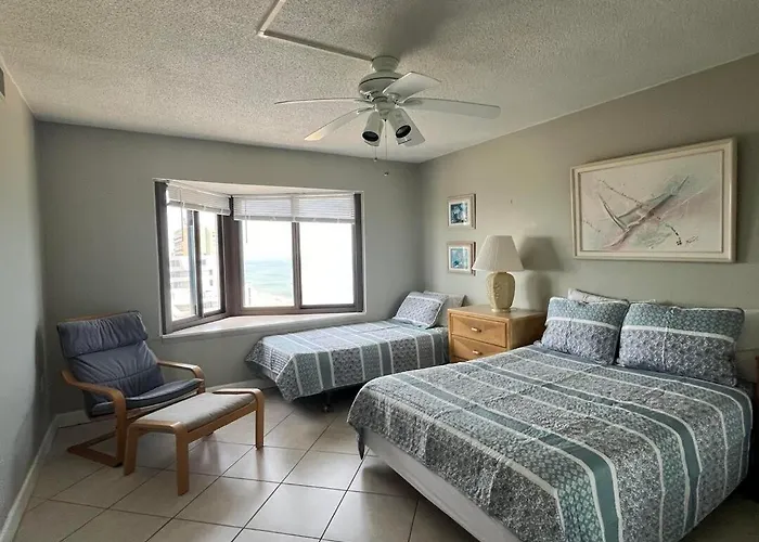 Holiday home 2 Bedroom With Ocean Views & Outdoor Pool! Ocean City
